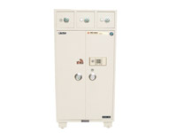 ���б�����